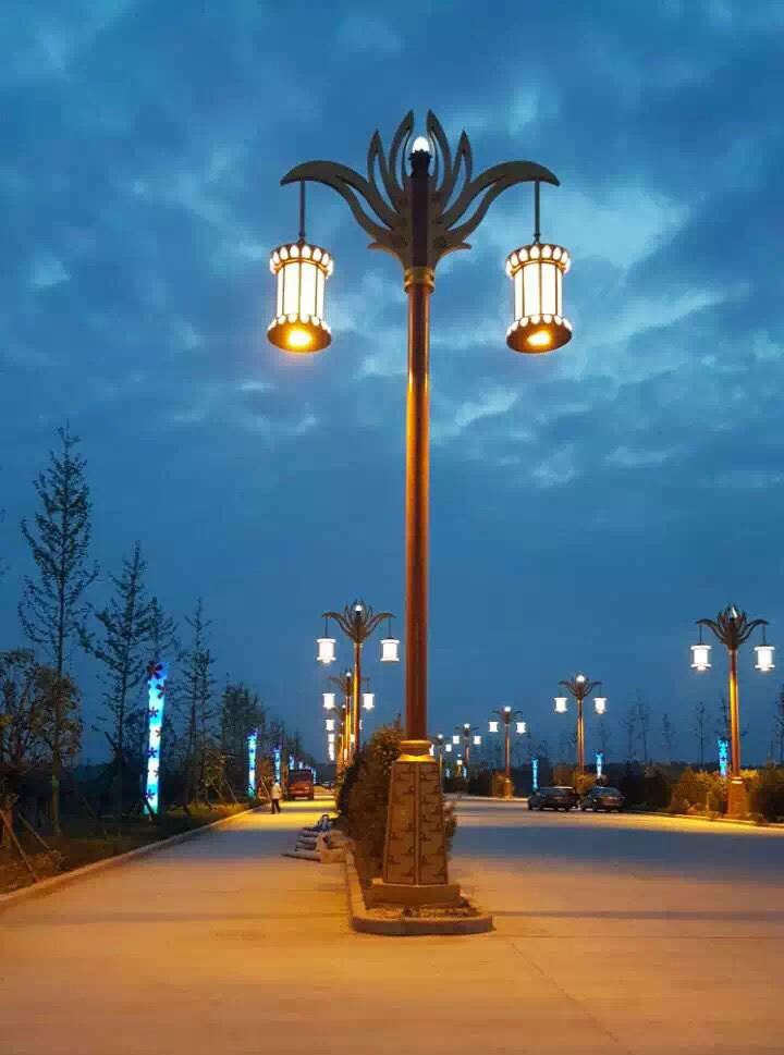 中桿燈